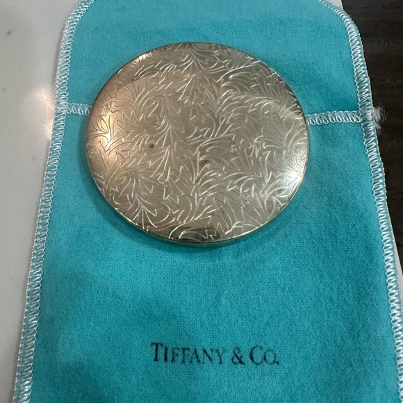 Tiffany & Co. Vintage Compact Mirror. Authentic. - Picture 2 of 3